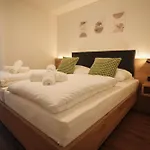Be Grand شقة روست